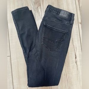 American Eagle Outfitters | Black Skinny Hi-Rise Jeggings | Size 8
